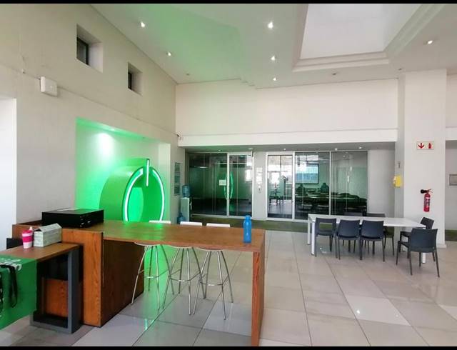 INDUSTRIAL PROPERTY TO RENT IN HALFWAY HOUSE